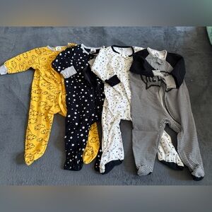 Gerber Baby Footie Sleepers - 4 Pack